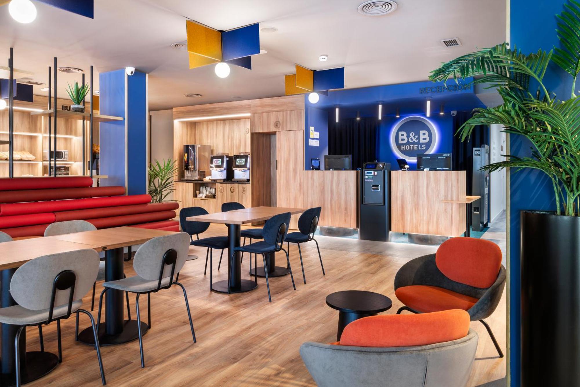 B&B Hotel Barcelona Rubí Exteriör bild
