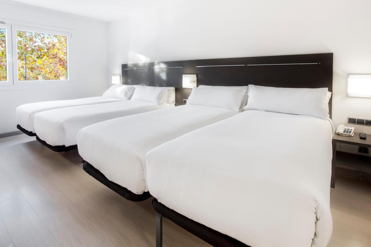 B&B Hotel Barcelona Rubí Exteriör bild
