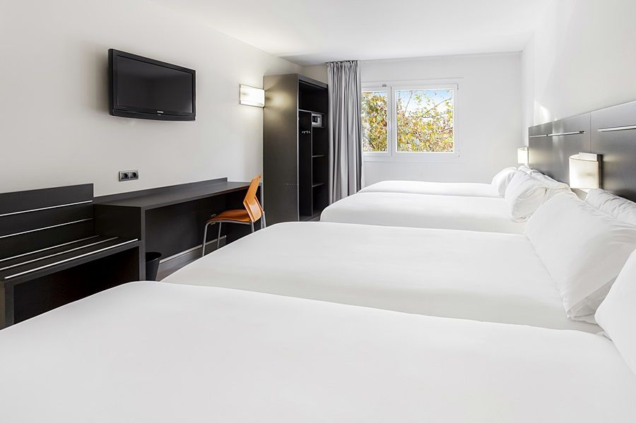 B&B Hotel Barcelona Rubí Exteriör bild