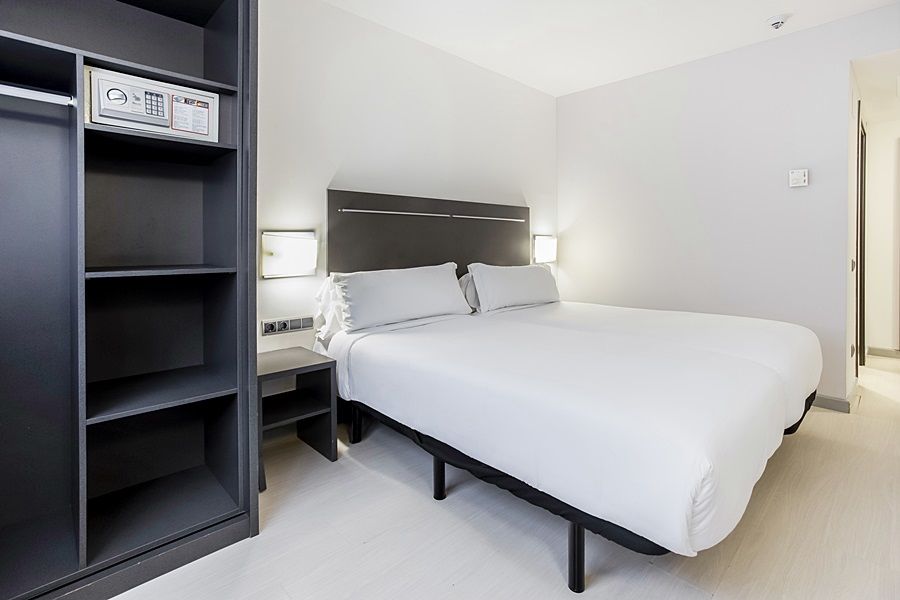 B&B Hotel Barcelona Rubí Exteriör bild